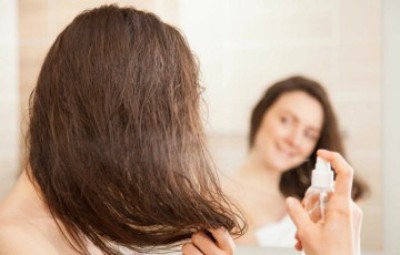 Thuốc xịt tóc là gì? Những lưu ý khi tự ý mua thuốc xịt tóc trong điều trị rụng tóc